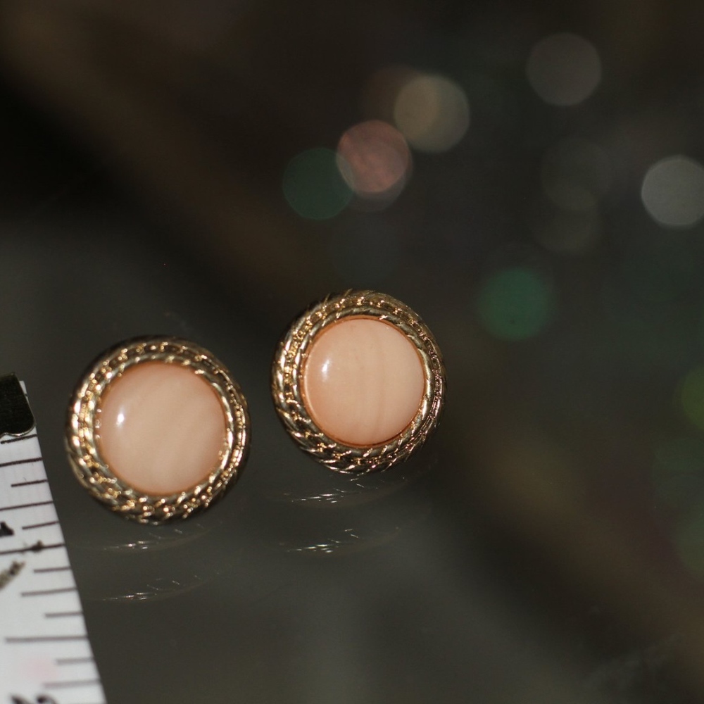 Pink Round Earrings